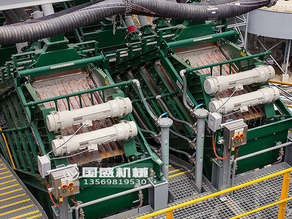 高頻疊層振動篩 高頻疊層振動篩